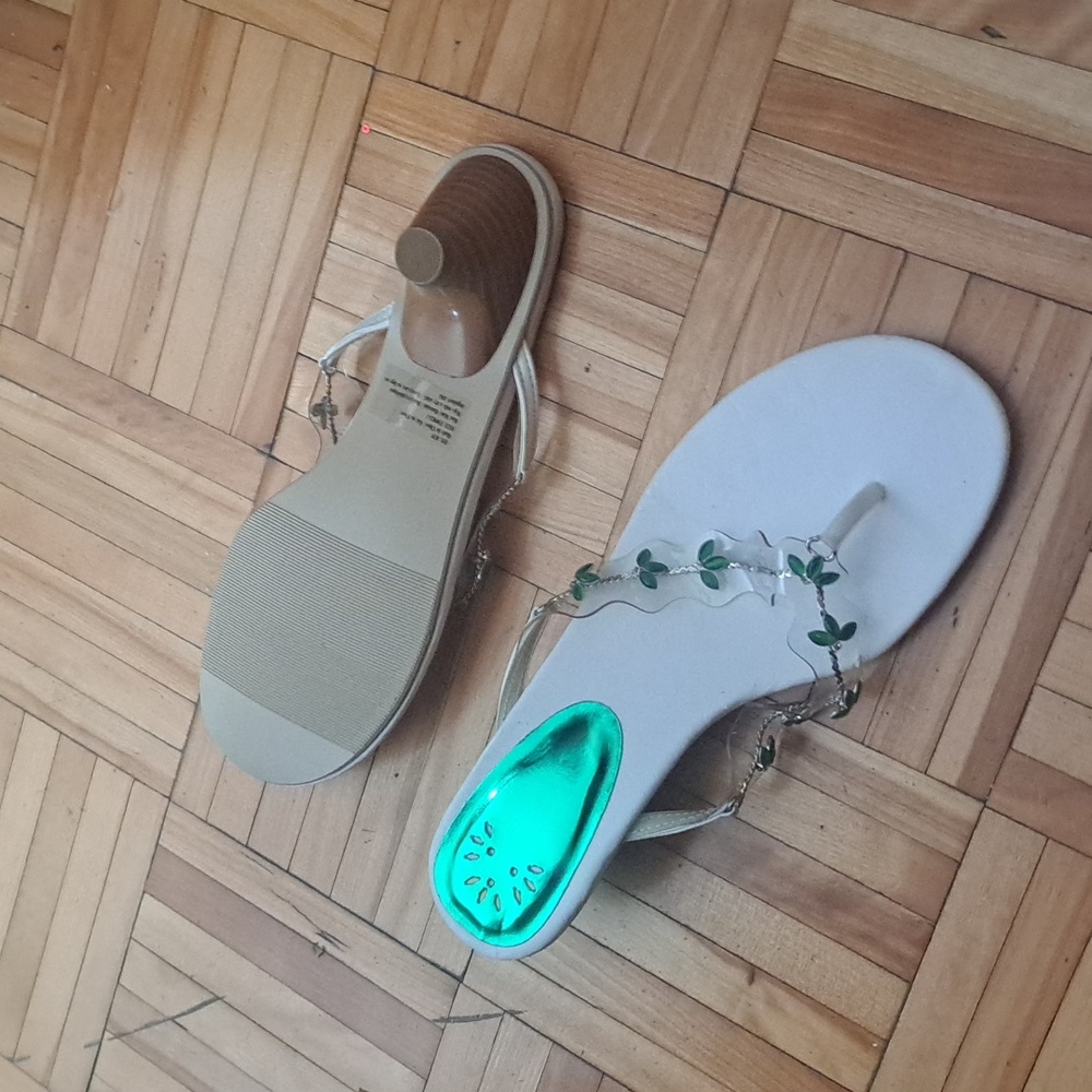 Women's sandals